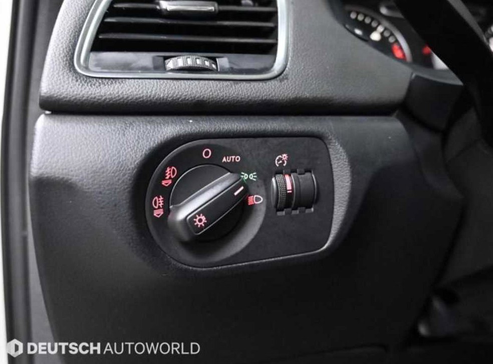 아우디 Q3 2.0 TDI 콰트로 사진 16