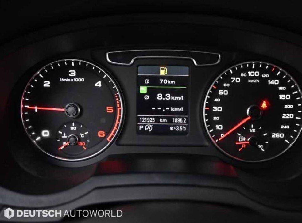 아우디 Q3 2.0 TDI 콰트로 사진 8