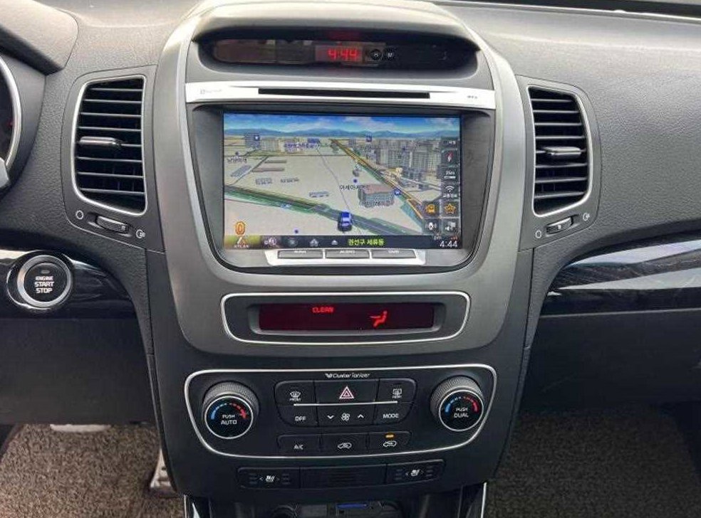 기아 쏘렌토 2WD 2.0 프레스티지 사진 12