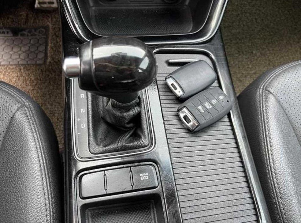 기아 쏘렌토 2WD 2.0 프레스티지 사진 14