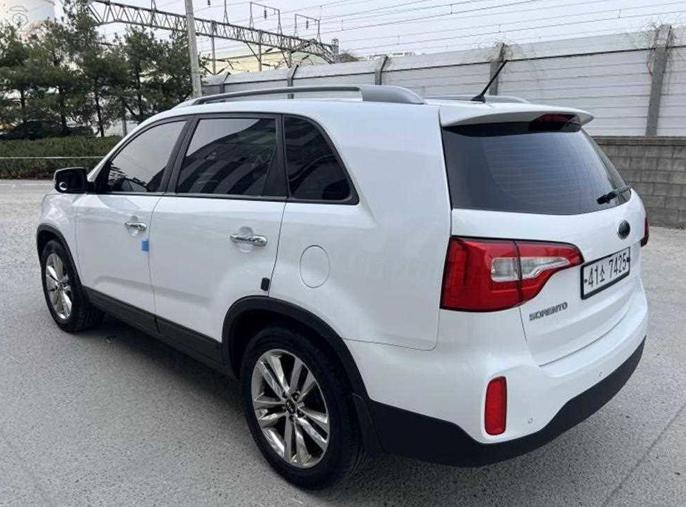 기아 쏘렌토 2WD 2.0 프레스티지 사진 3