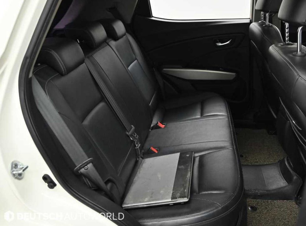 KG모빌리티(쌍용)  티볼리 가솔린 2WD 1.6 VX 사진 12