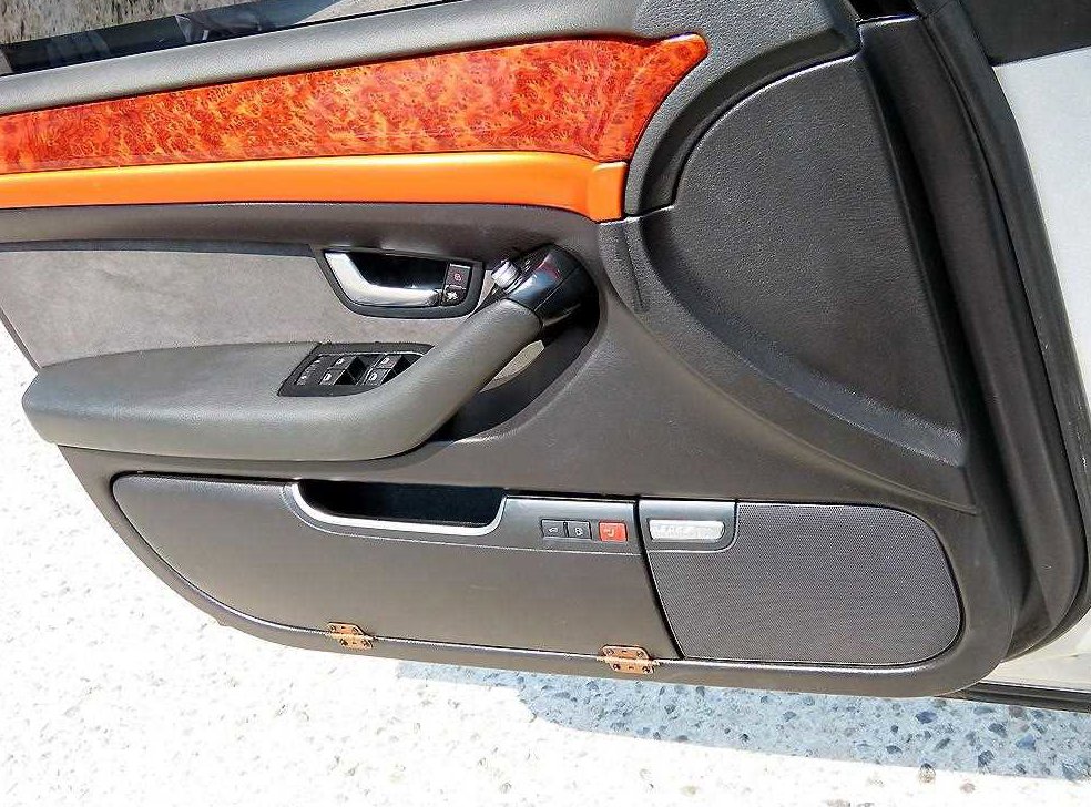 아우디 A8 4.2 FSI 콰트로 LWB 사진 11