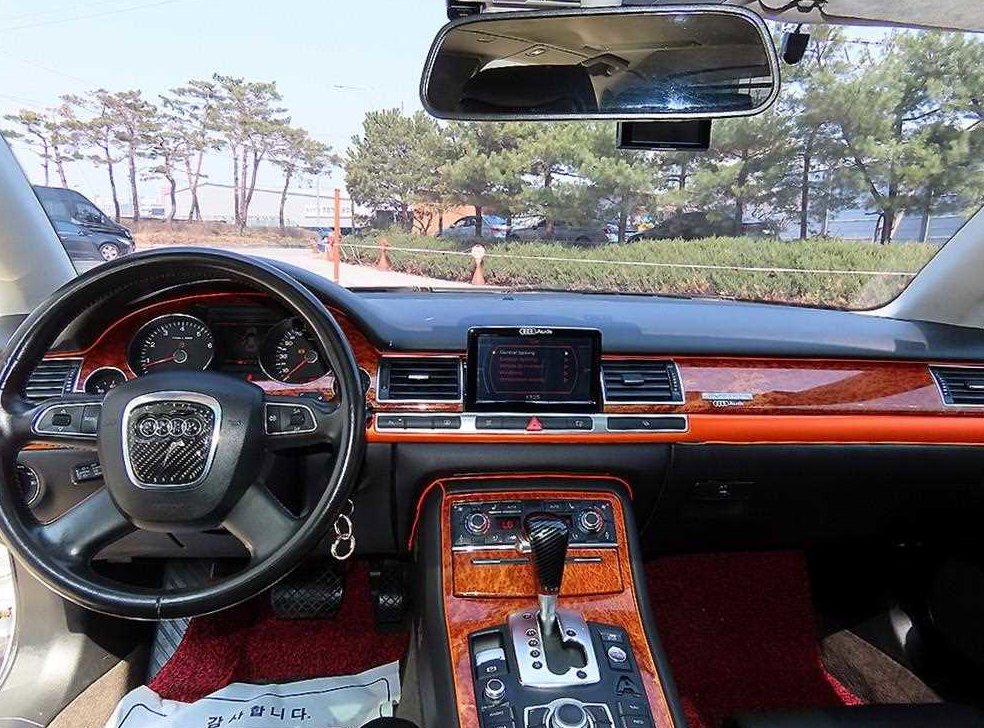 아우디 A8 4.2 FSI 콰트로 LWB 사진 7