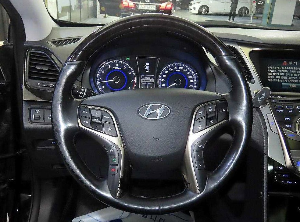 현대 그랜저 HG300 PRIME 사진 8