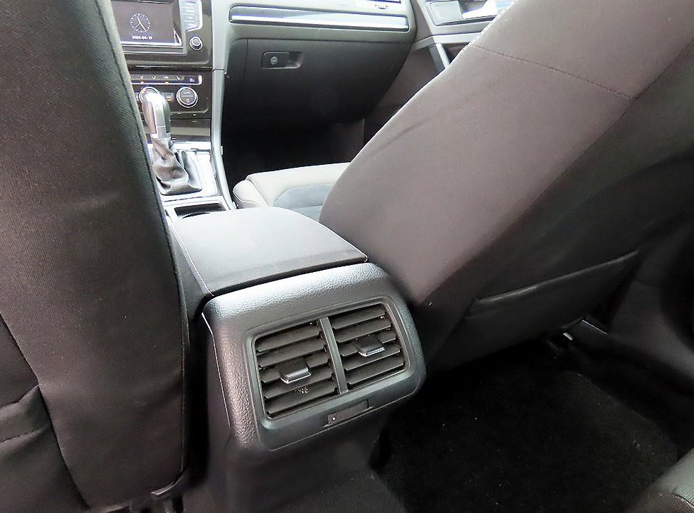 폭스바겐 골프 2.0 TDI 사진 16