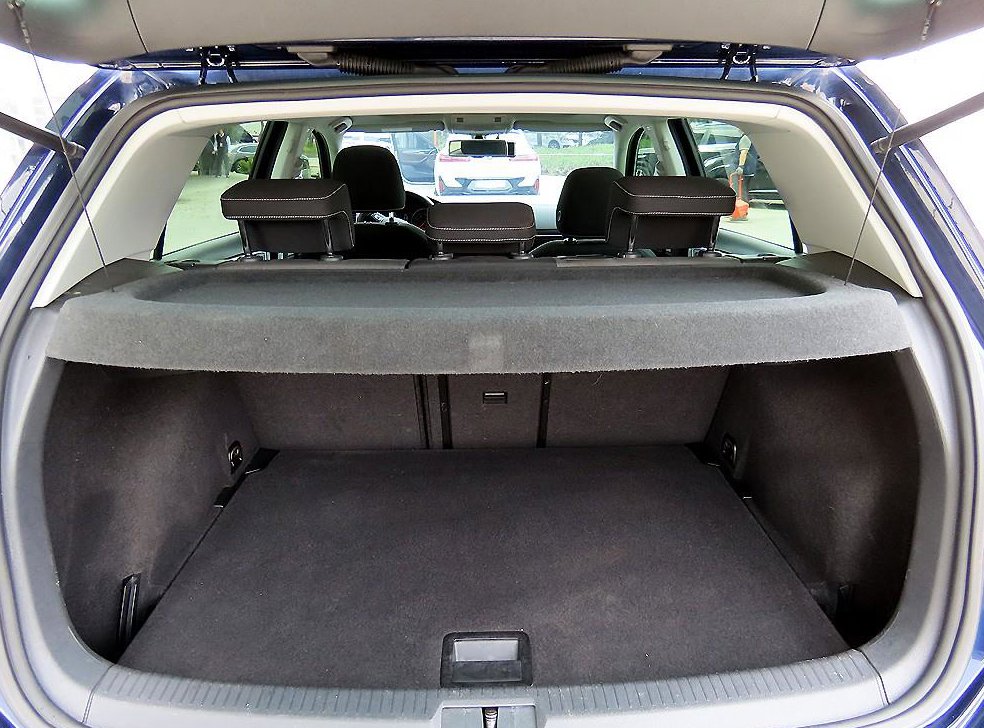 폭스바겐 골프 2.0 TDI 사진 18