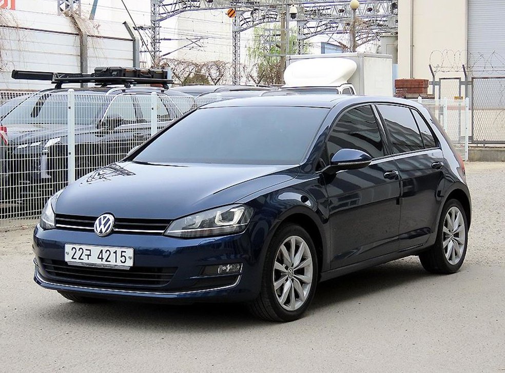 폭스바겐 골프 2.0 TDI 사진 2