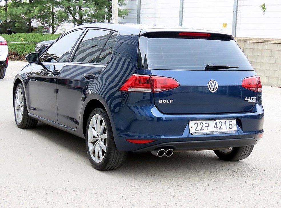 폭스바겐 골프 2.0 TDI 사진 3
