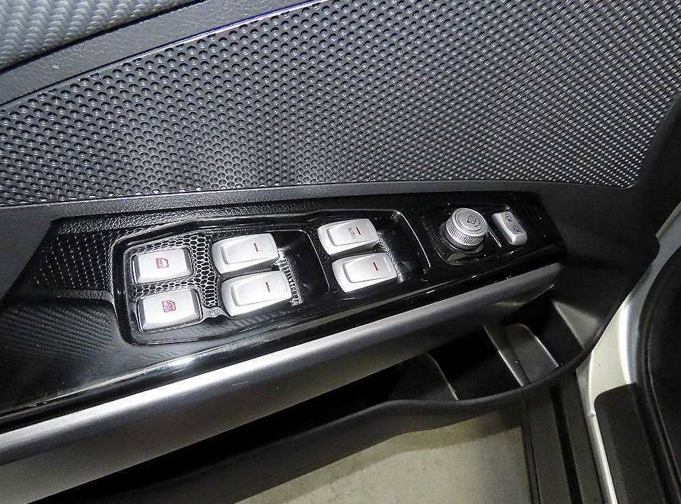 KG모빌리티(쌍용)  티볼리 가솔린 2WD 1.6 VX 사진 14