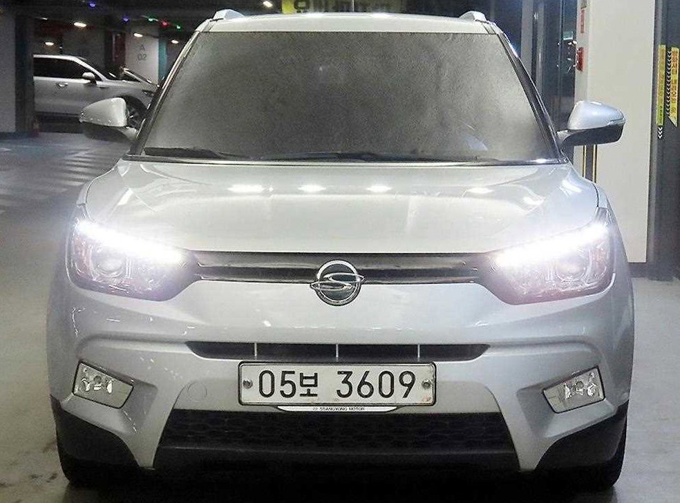 KG모빌리티(쌍용)  티볼리 가솔린 2WD 1.6 VX 사진 2