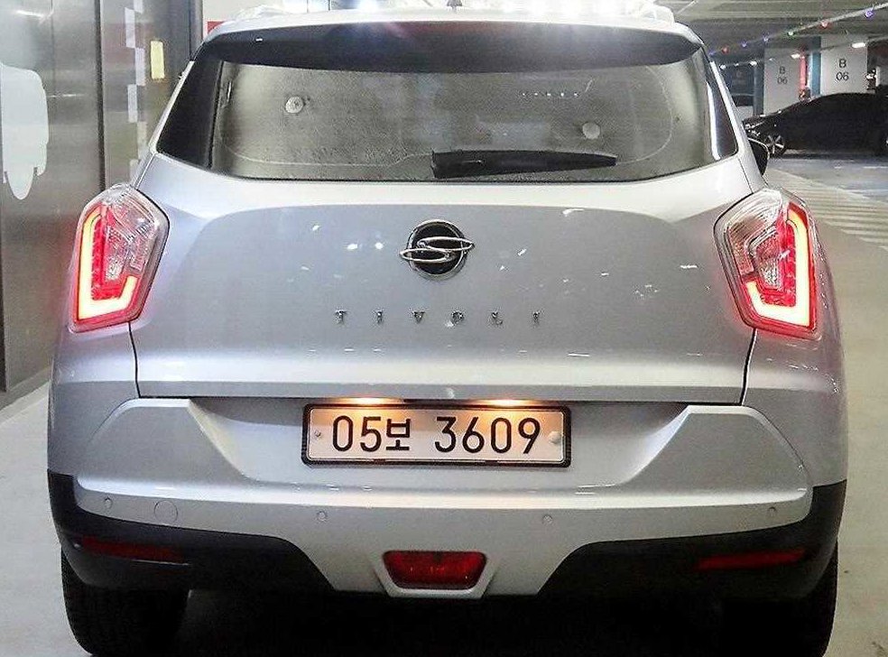 KG모빌리티(쌍용)  티볼리 가솔린 2WD 1.6 VX 사진 5