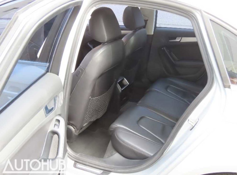 아우디 A4 2.0 TDI 사진 15