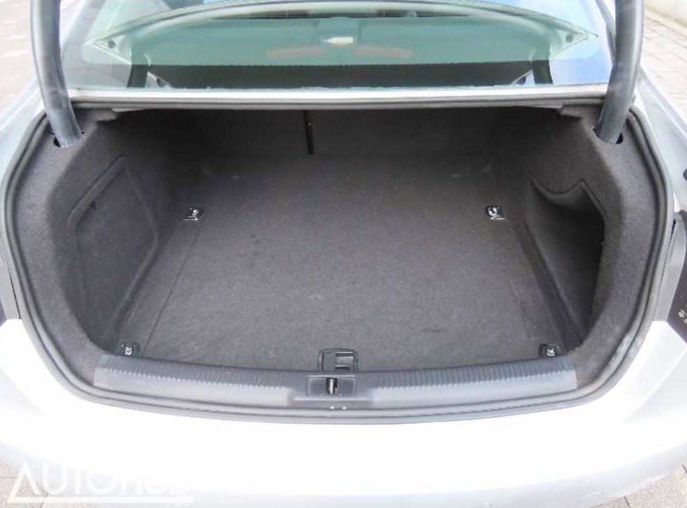 아우디 A4 2.0 TDI 사진 19