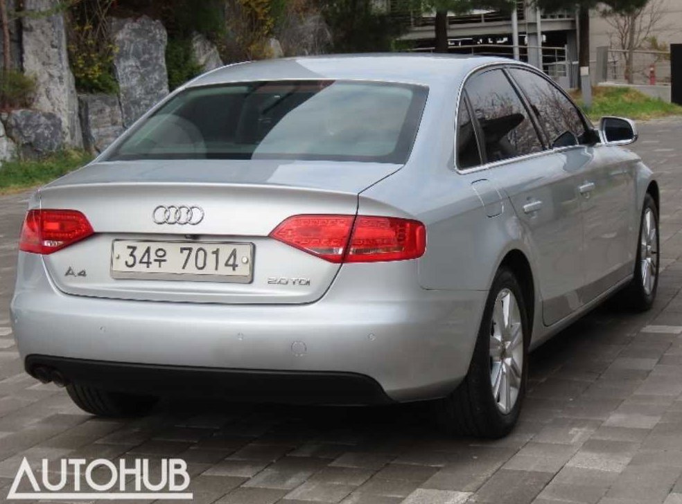 아우디 A4 2.0 TDI 사진 3