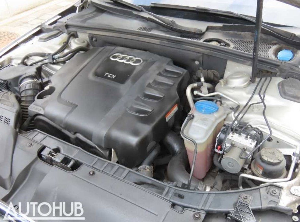 아우디 A4 2.0 TDI 사진 5