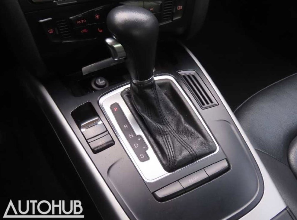 아우디 A4 2.0 TDI 사진 7
