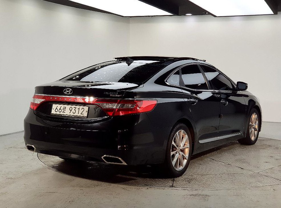 현대 그랜저 HG220 PREMIUM 사진 4