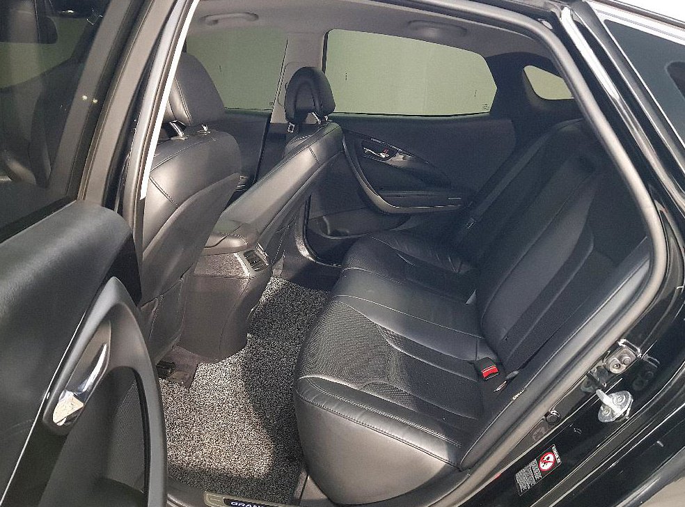 현대 그랜저 HG220 PREMIUM 사진 9
