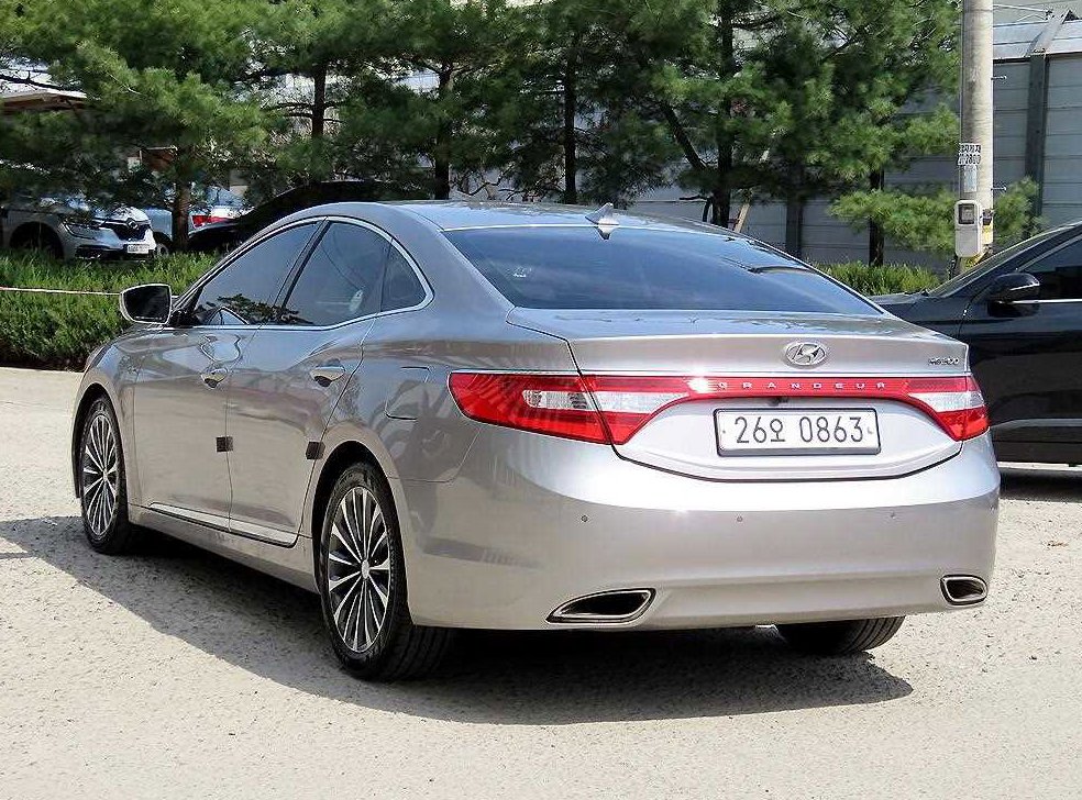 현대 그랜저 HG300 EXCLUSIVE 사진 3