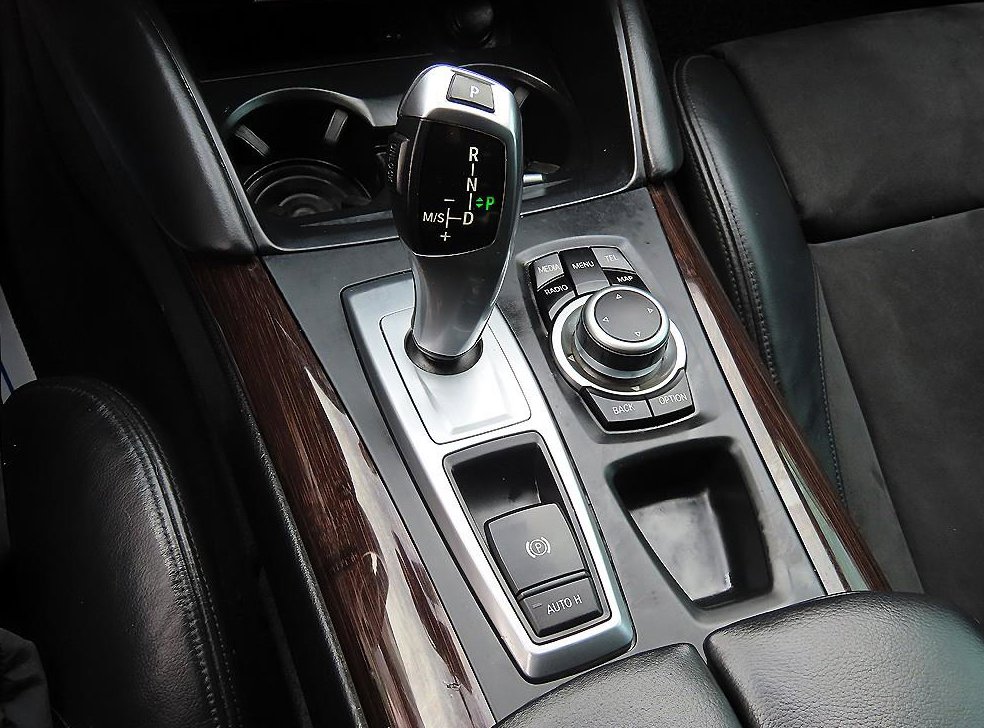 BMW X6 xDrive 40d 사진 11