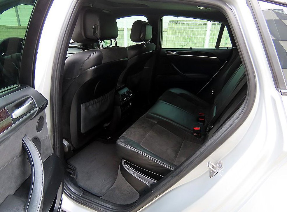 BMW X6 xDrive 40d 사진 6