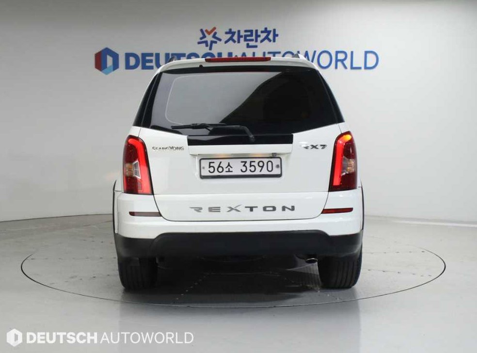 KG모빌리티(쌍용)  렉스턴 2.0  4WD RX7 사진 4