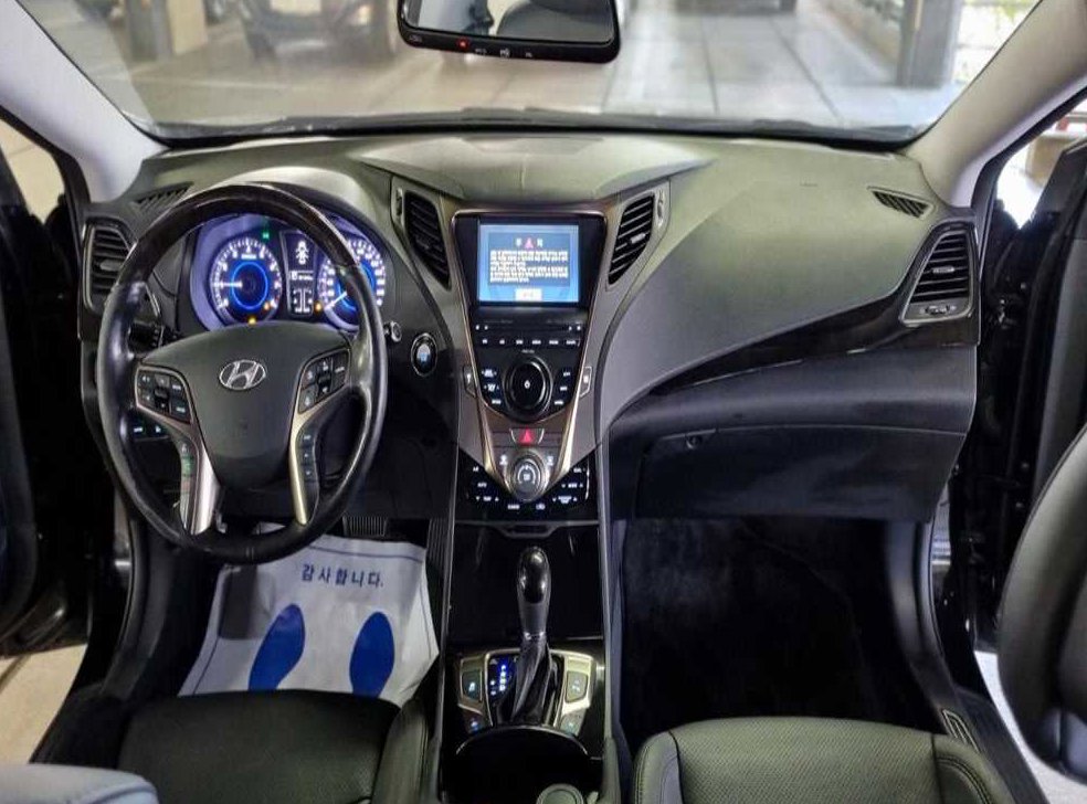 현대 그랜저 HG300 PRIME 사진 11