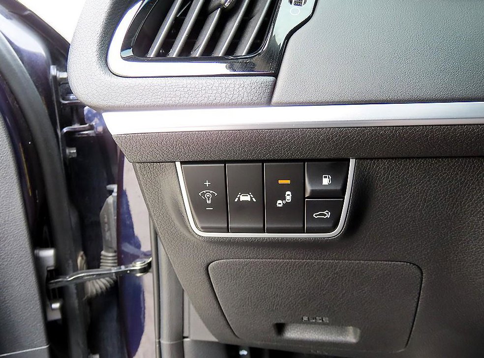 기아 스팅어 디젤 2.2 AWD 사진 13