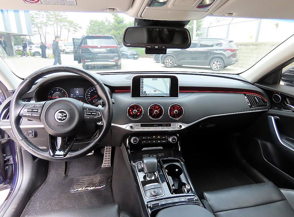 기아 스팅어 디젤 2.2 AWD 사진 7