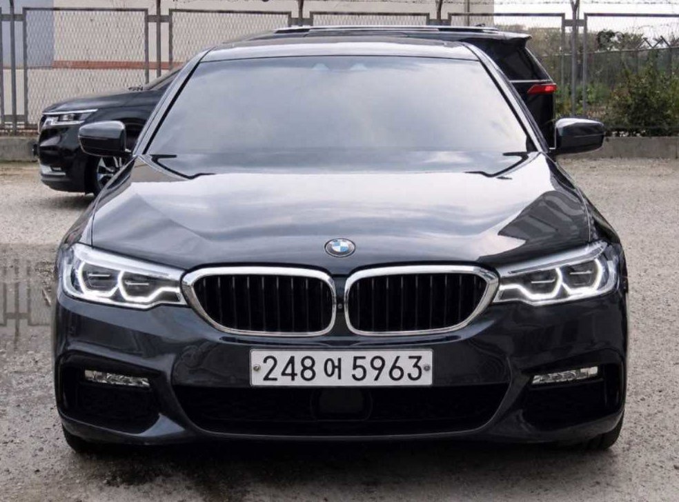 BMW 5시리즈 530i M 스포츠 플러스