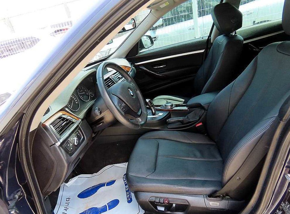 BMW 그란투리스모 GT 320D xDrive 사진 5