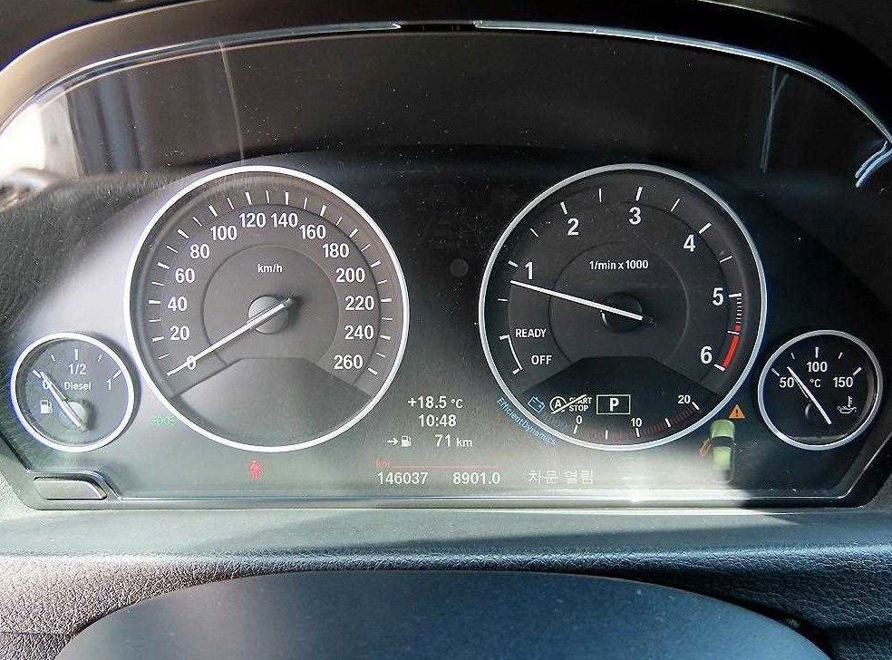 BMW 그란투리스모 GT 320D xDrive 사진 9