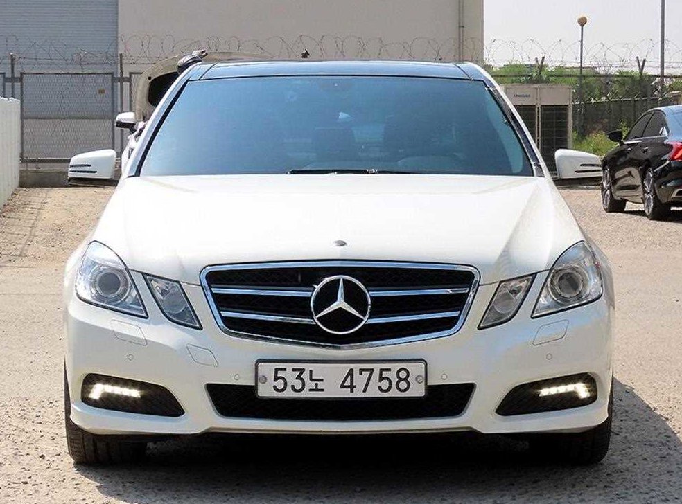 벤츠 E 클래스 E350 사진 2