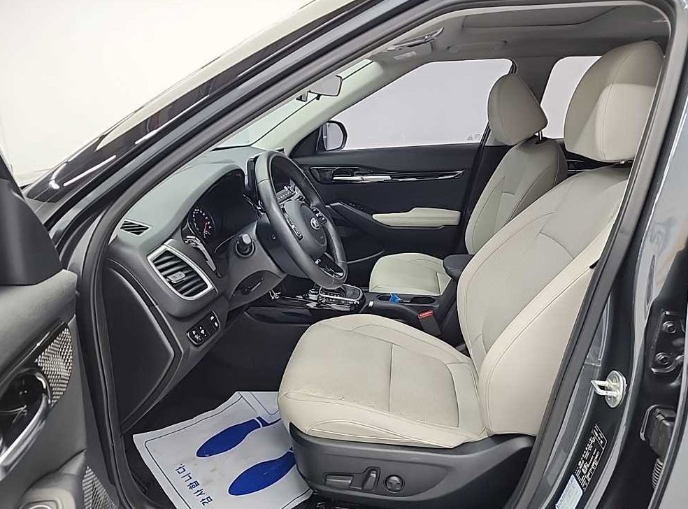 기아 셀토스 가솔린 1.6 터보 2WD 사진 11