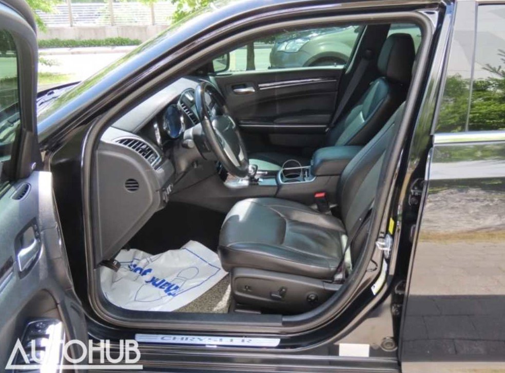 크라이슬러 300C 3.6 사진 14