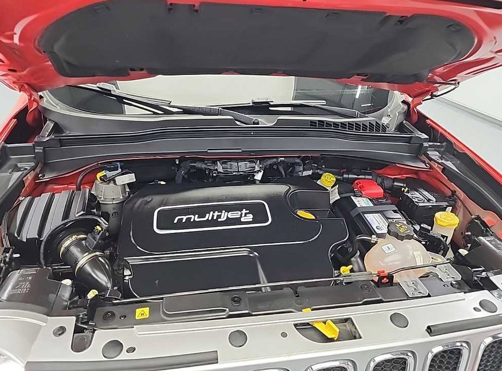 지프 레니게이드 2.0 디젤 리미티드 AWD 사진 5
