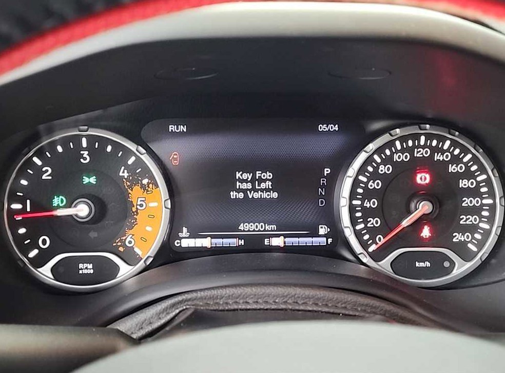 지프 레니게이드 2.0 디젤 리미티드 AWD 사진 6
