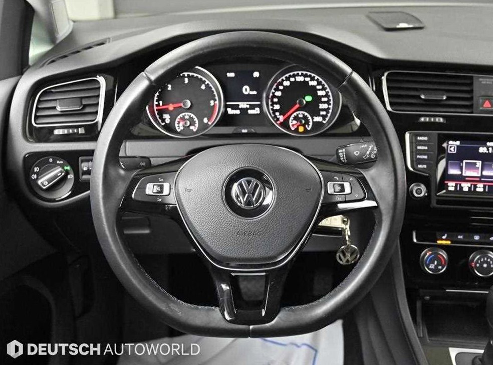 폭스바겐 골프 1.6 TDI 사진 13