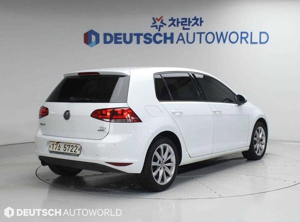 폭스바겐 골프 1.6 TDI 사진 2