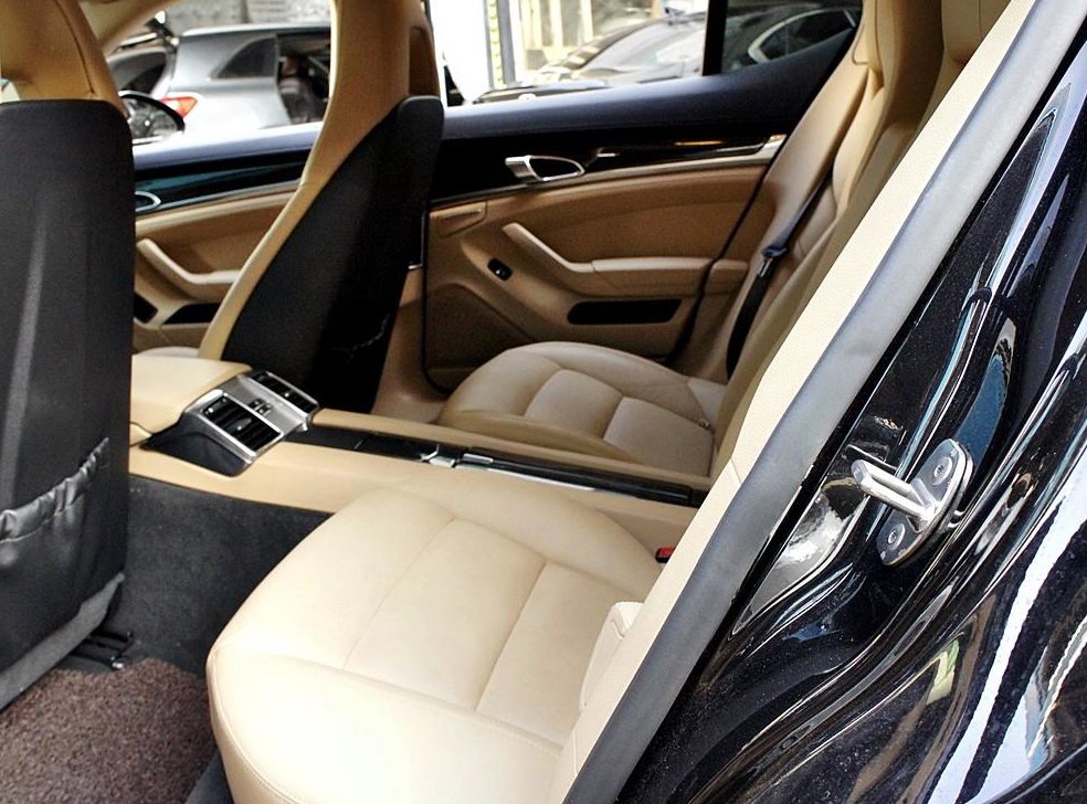 포르쉐 파나메라 3.6 AWD 사진 6