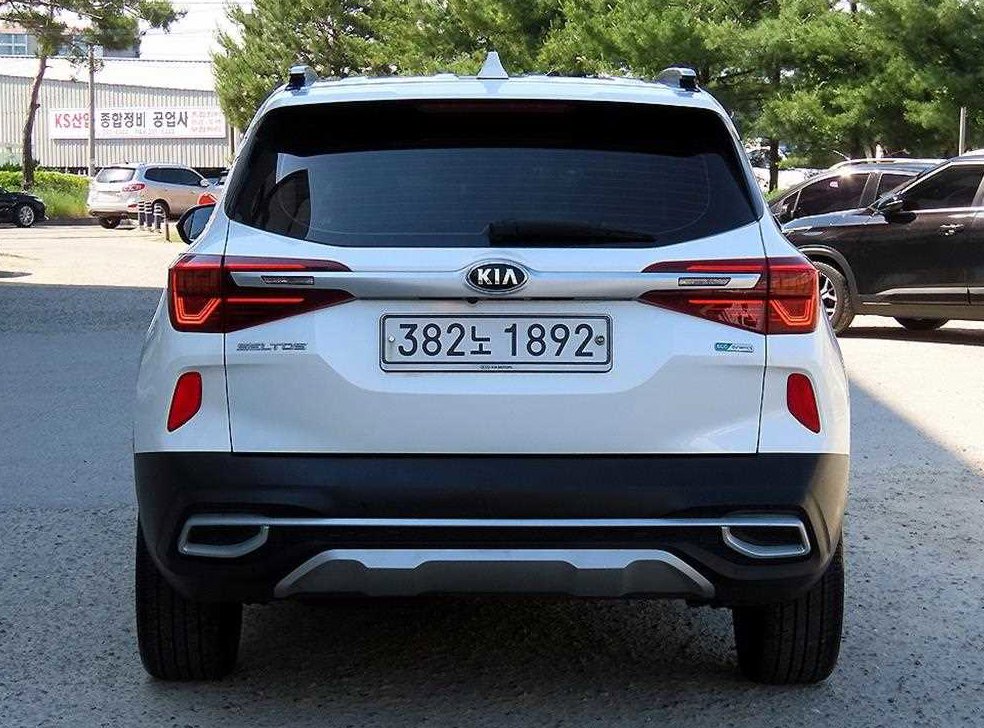 기아 셀토스 디젤 1.6 2WD 사진 4