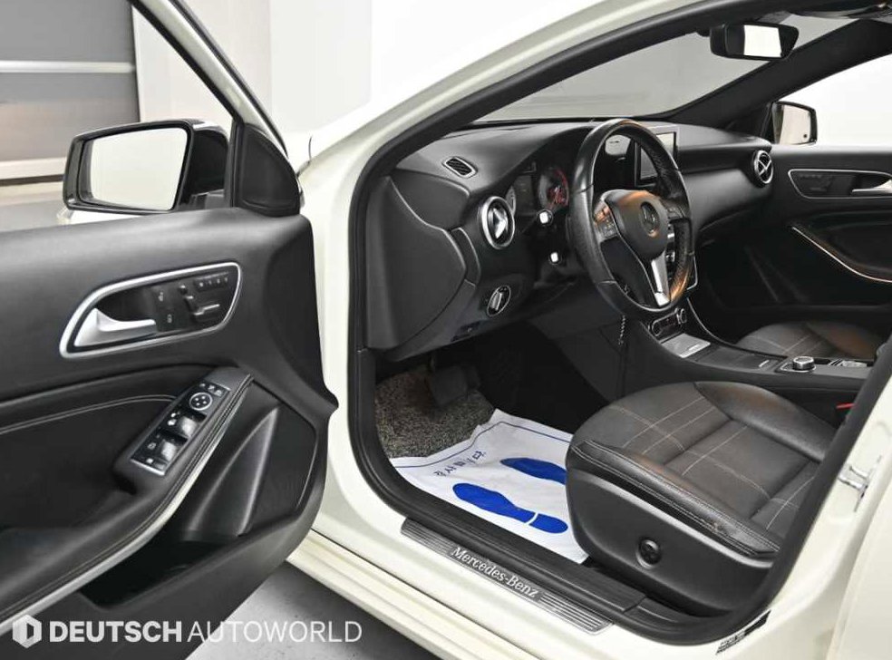 벤츠 A 클래스 A180 CDI 나이트 사진 11