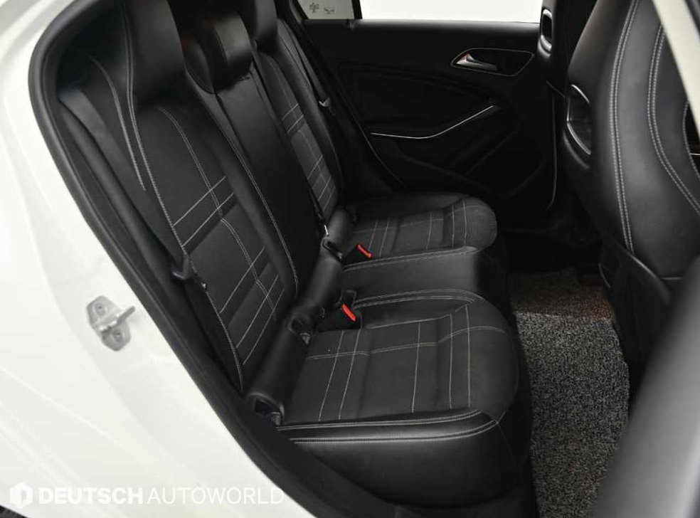 벤츠 A 클래스 A180 CDI 나이트 사진 12