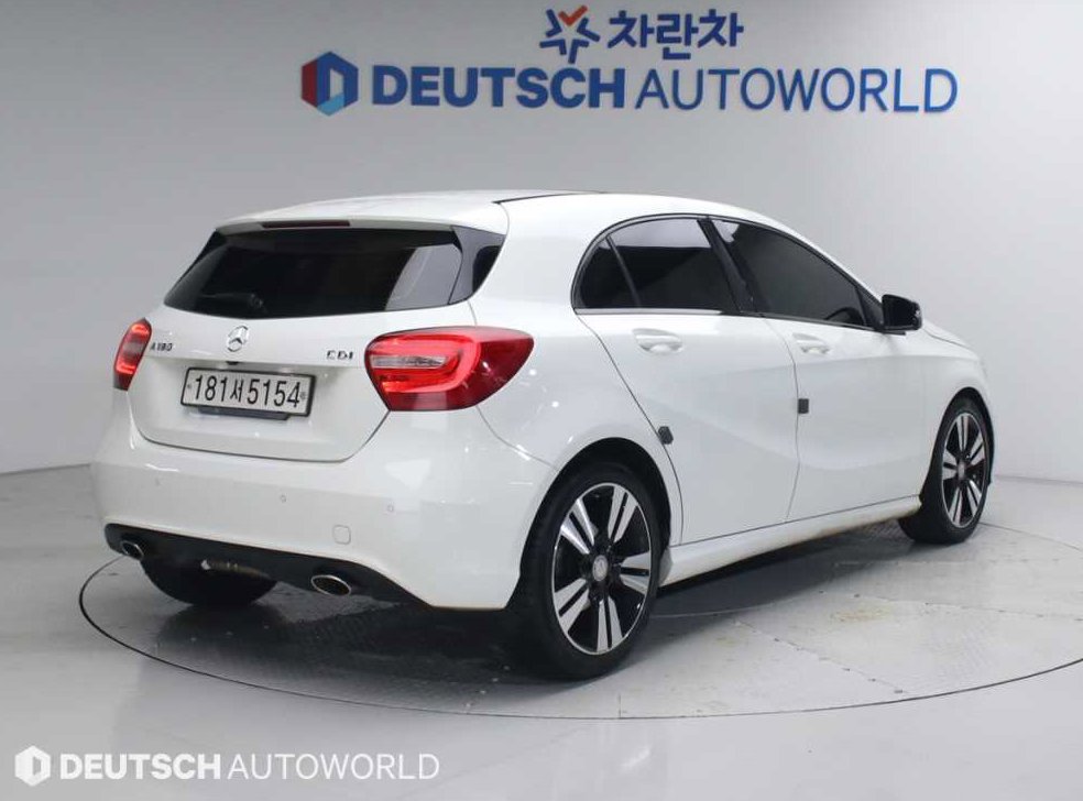 벤츠 A 클래스 A180 CDI 나이트 사진 2