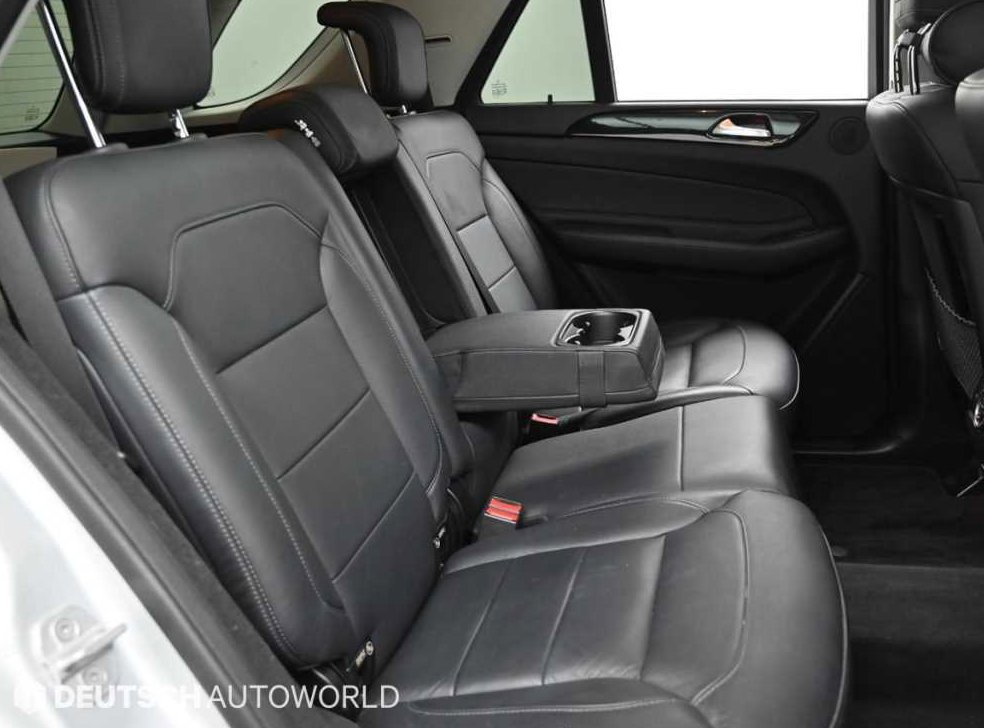 벤츠 GLE 클래스 GLE 350 d 4MATIC 사진 12