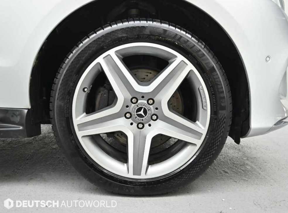 벤츠 GLE 클래스 GLE 350 d 4MATIC 사진 5