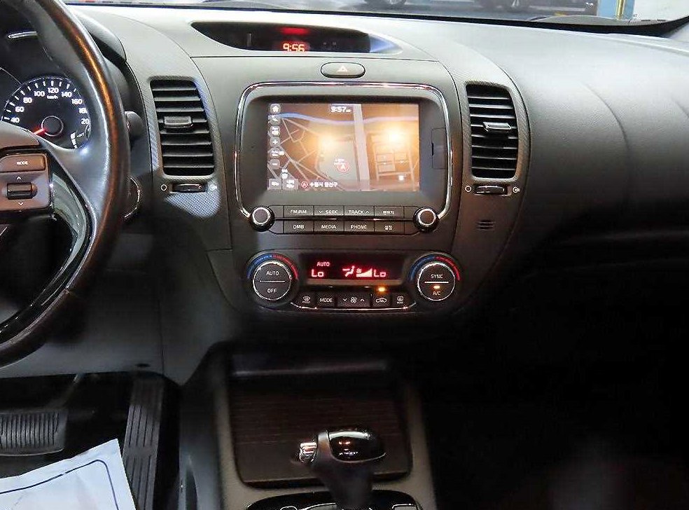 기아 K3 1.6 GDI 트렌디 사진 11