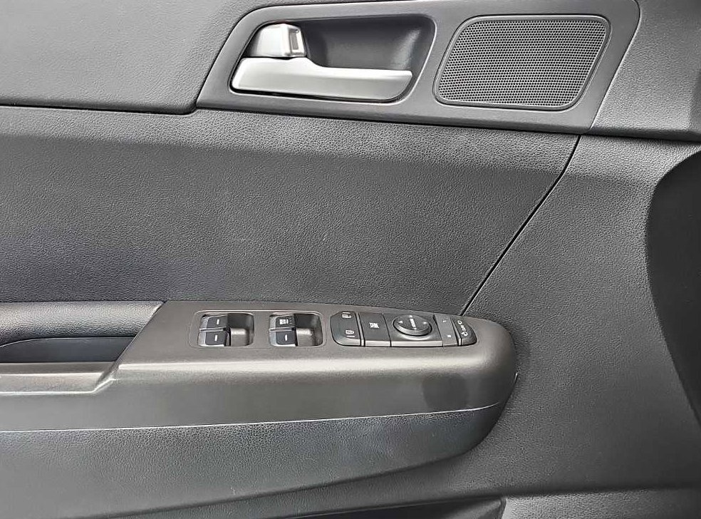 기아 스포티지 디젤 2.0 2WD 프레스티지 사진 15