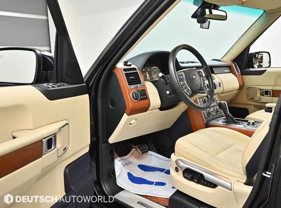 랜드로버 레인지로버 V8 5.0 SUPERCHARGED 사진 11